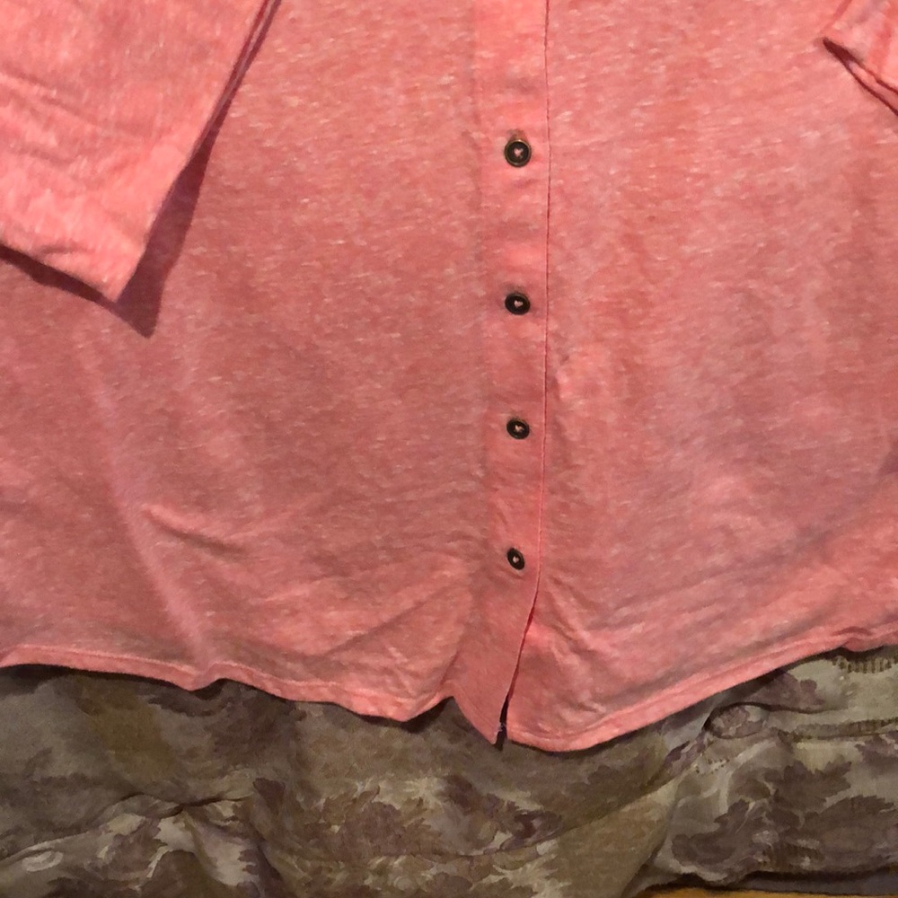 Shirt - Picture 4 of 4